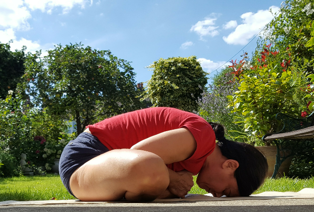 #graziafarina #iyengaryoga #yogainforesthill