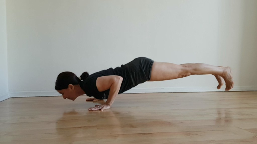 #graziafarina #iyengaryoga #yogainforesthill