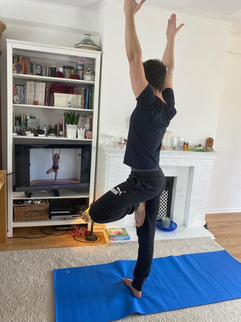 #OnlineIyengarYoga #marichyasana3 #marichyasana3 #adhomukavrksasana #handstand #handbalance #ubbayapadangustasana #krounsasana #urdhvaprasaritaekapadasana #graziafarina #astavakrasana #Purvottanasana #robbiesilva #iyengayogacenter #upavistakonasana #alfrescoyoga #praia #robbieyiyengaryoga #yogablocks #yogaprops #yogachair #indianyogabolster #yogablanket #yogainforesthill #gryoga #iyengaryoga #staysafe #covid-19 #coronavirus #robertoyoga #graziayoga #restorativeyoga #yogaonline #livestreamyoga #yogalondon