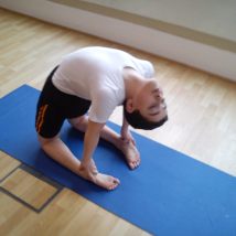 #yogaforkids #yogaforchildren #yoga4kids #yogainforesthill #iyengaryoga #onlineyoga #iyengaryoga #robbieyoga #graziayoga